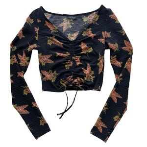 TopShop Black Floral Ruched Drawstring Waffle Long Sleeve Crop Shirt size 6